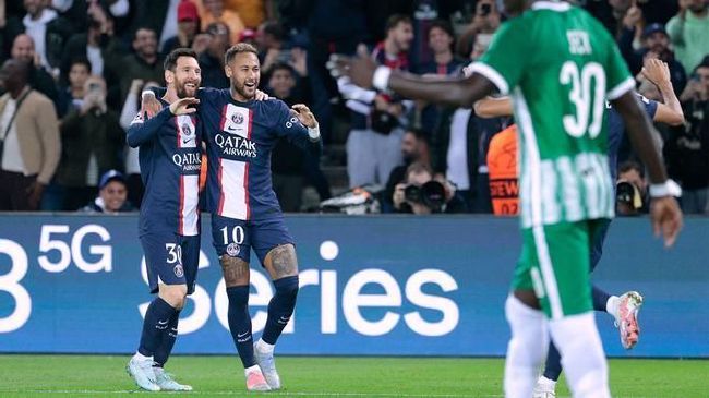 两个美丽的女孩